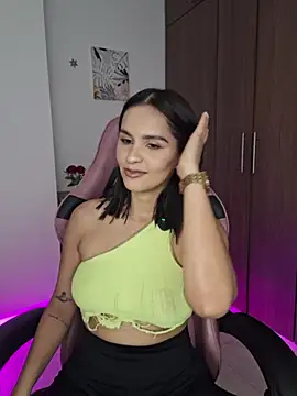 Snapshot of heyshaa chatting on 16, 6, 2026 heyshaa online show from 16, 6, 2026
