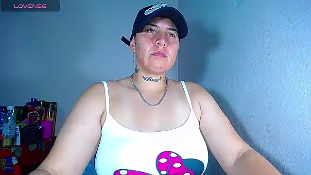 Yessi rousse online show from 27, 12, 2024