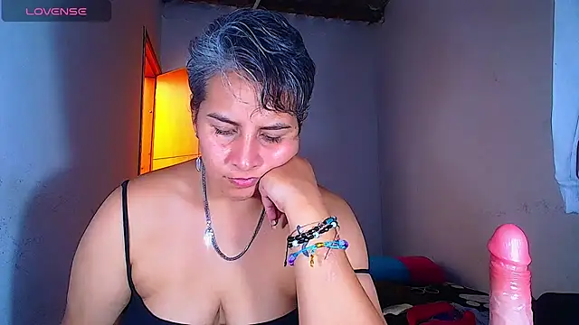 Snapshot of Yessi_rousse chatting on 10, 7, 2026 Yessi rousse online show from 10, 7, 2026