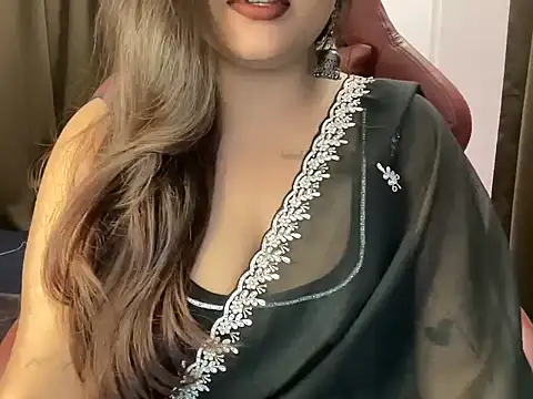 Snapshot of shanayaaa_1 chatting on 19, 6, 2026 shanayaaa 1 online show from 19, 6, 2026