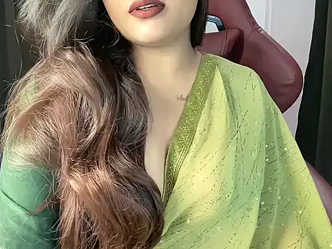Snapshot of shanayaaa_1 chatting on 30, 6, 2026 shanayaaa 1 online show from 30, 6, 2026