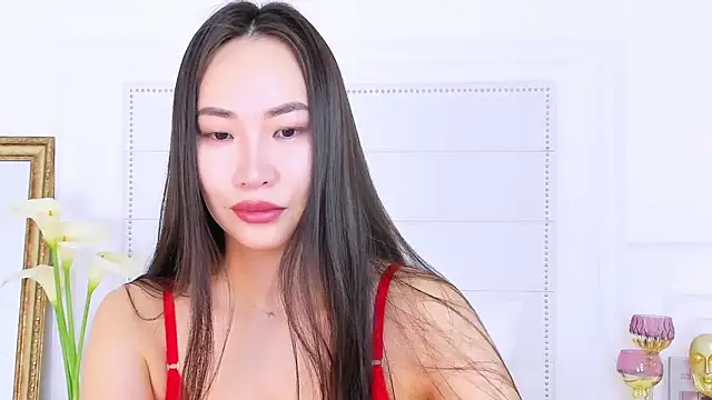 NaomiYuu online show from 23, 2, 2025