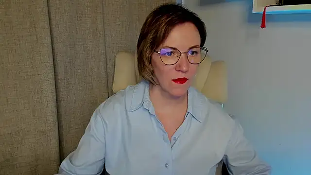 feliziaDesire online show from 9, 5, 2026