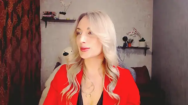 MillaXQueen online show from 17, 2, 2025