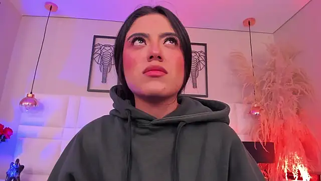 Rebeca jones online show from 2, 12, 2025