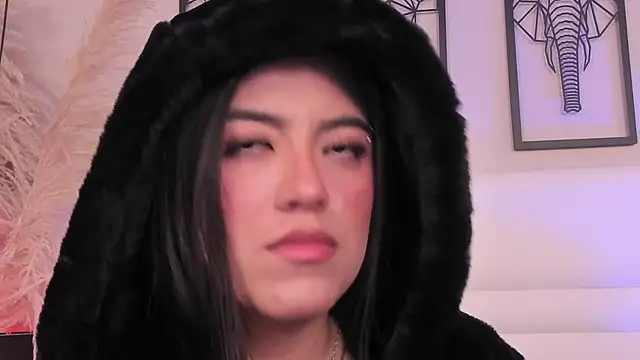 Rebeca jones online show from 5, 12, 2025