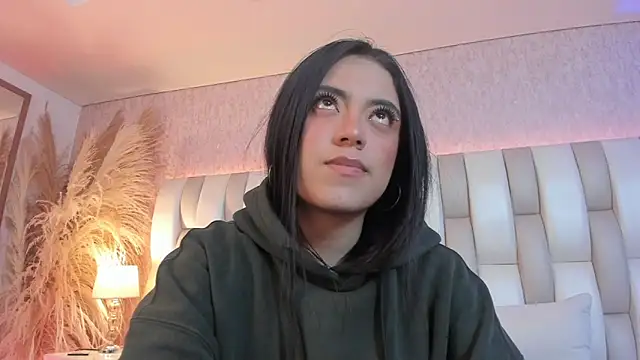 Rebeca jones online show from 30, 3, 2026