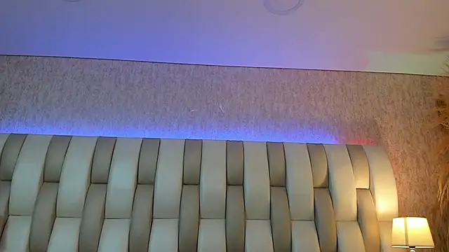 Snapshot of Rebeca_jones chatting on 5, 5, 2026 Rebeca jones online show from 5, 5, 2026