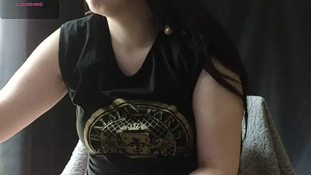 Snapshot of Mia_G0ld chatting on 16, 4, 2026 Mia G0ld online show from 16, 4, 2026
