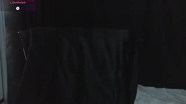 Snapshot of Mia_G0ld chatting on 29, 4, 2026 Mia G0ld online show from 29, 4, 2026