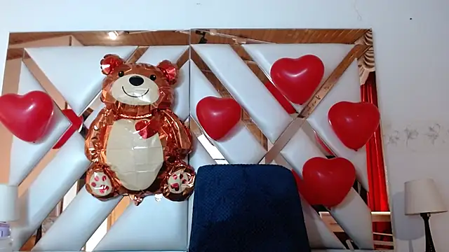 Snapshot of nathaly_low1 chatting on 18, 2, 2026 nathaly low1 online show from 18, 2, 2026