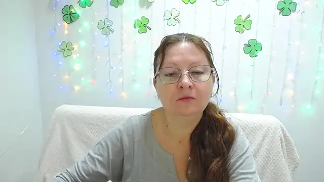 VanessaHotts online show from 21, 3, 2025