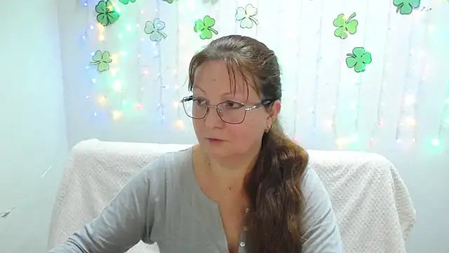 VanessaHotts online show from 21, 3, 2025