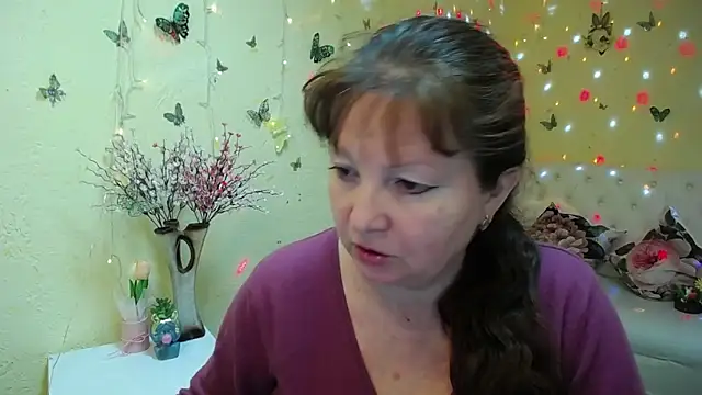 Snapshot of VanessaHotts chatting on 20, 4, 2026 VanessaHotts online show from 20, 4, 2026
