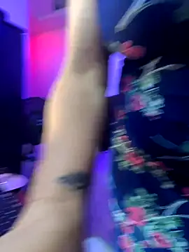 Snapshot of lonely_shewolf chatting on 10, 10, 2025 lonely shewolf online show from 10, 10, 2025