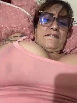 Snapshot of lonely_shewolf chatting on 25, 10, 2025 lonely shewolf online show from 25, 10, 2025