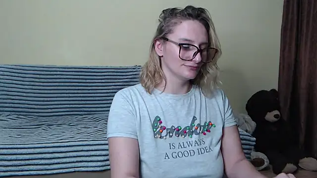 alicesweet21 online show from 28, 2, 2025