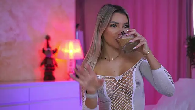 ArtTeasee online show from 23, 12, 2025