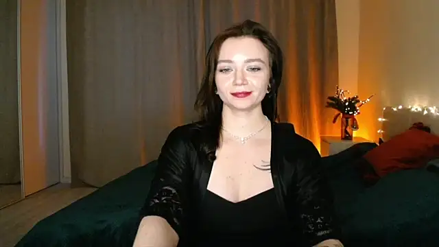 Shadow Passion online show from 3, 1, 2025