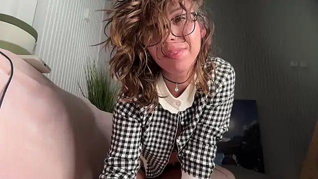 21sweetSunny online show from 28, 11, 2025