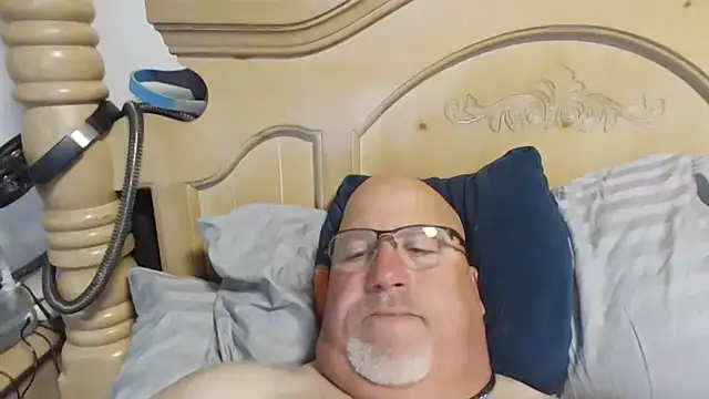 Snapshot of Bigbear0563 chatting on 2, 6, 2026 Bigbear0563 online show from 2, 6, 2026