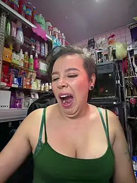 Snapshot of TamySweetness chatting on 2, 6, 2026 TamySweetness online show from 2, 6, 2026