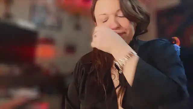 spunlikecottoncandy online show from 21, 1, 2025