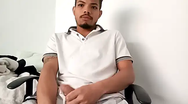 Snapshot of danidiazto2023 chatting on 9, 3, 2025 danidiazto2023 online show from 9, 3, 2025