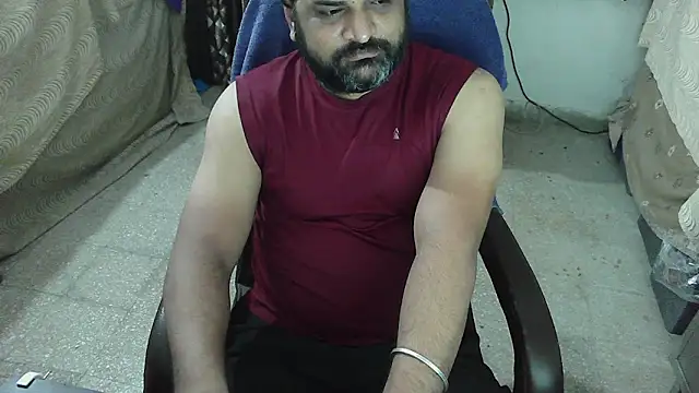 Snapshot of rentarob chatting on 4, 10, 2025 rentarob online show from 4, 10, 2025