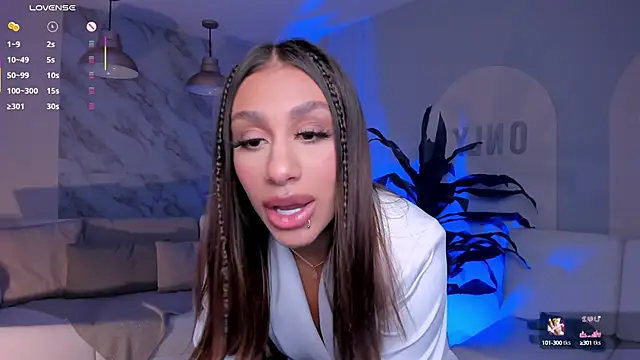 DannaCruz online show from 18, 2, 2025