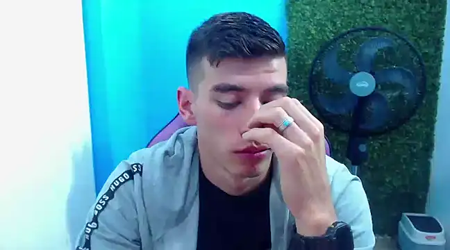 Snapshot of DEIBY_BABY chatting on 27, 12, 2024 DEIBY BABY online show from 27, 12, 2024