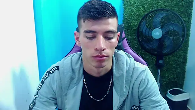 Snapshot of DEIBY_BABY chatting on 28, 12, 2024 DEIBY BABY online show from 28, 12, 2024