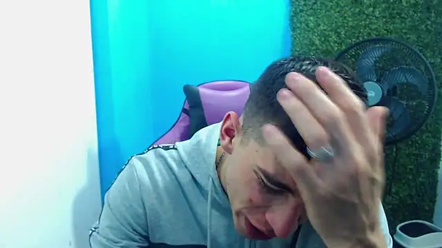 Snapshot of DEIBY_BABY chatting on 29, 12, 2024 DEIBY BABY online show from 29, 12, 2024