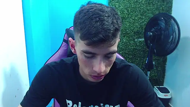 Snapshot of DEIBY_BABY chatting on 16, 1, 2025 DEIBY BABY online show from 16, 1, 2025