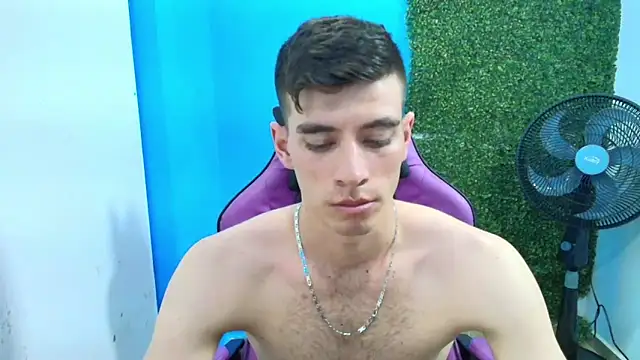 Snapshot of DEIBY_BABY chatting on 2, 2, 2025 DEIBY BABY online show from 2, 2, 2025