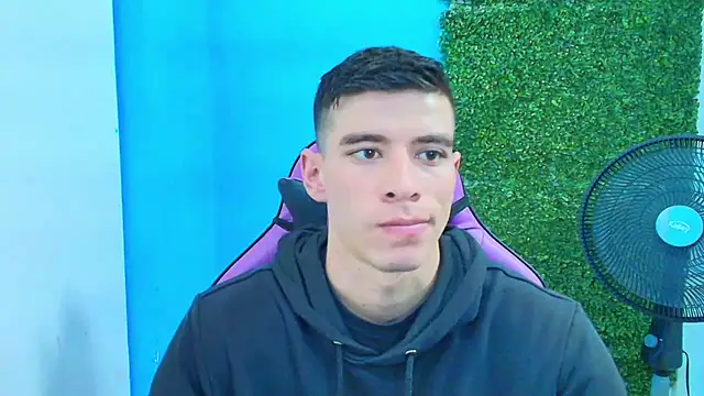 Snapshot of DEIBY_BABY chatting on 14, 2, 2025 DEIBY BABY online show from 14, 2, 2025