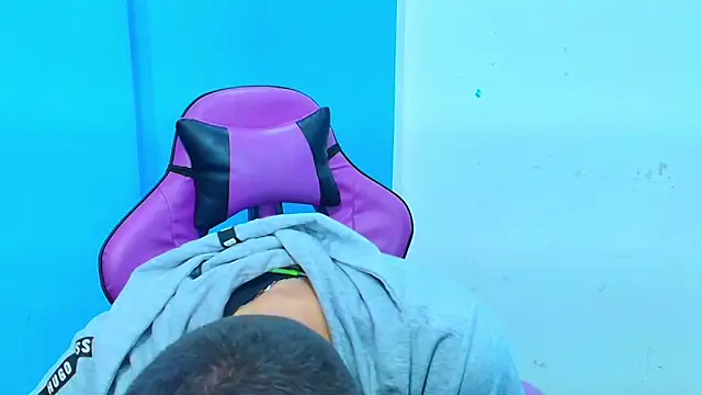 Snapshot of DEIBY_BABY chatting on 20, 2, 2025 DEIBY BABY online show from 20, 2, 2025