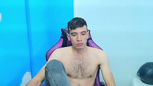 Snapshot of DEIBY_BABY chatting on 7, 3, 2025 DEIBY BABY online show from 7, 3, 2025