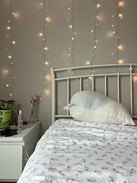 Natur4lBeautyb33 online show from 17, 1, 2025