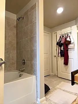 Natur4lBeautyb33 online show from 16, 12, 2025