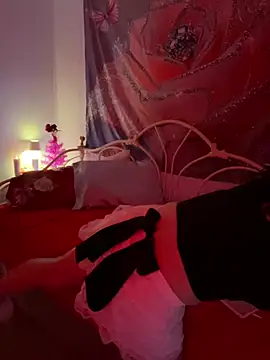 DominiqueX0 online show from 13, 2, 2026