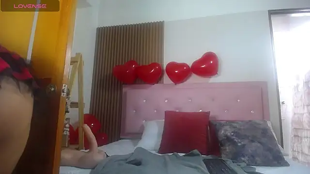 Snapshot of victoria__milf_ chatting on 19, 2, 2025 victoria milf online show from 19, 2, 2025