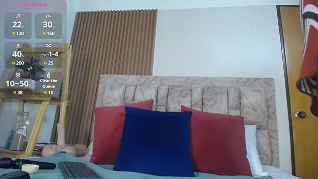 Snapshot of victoria__milf_ chatting on 4, 3, 2025 victoria milf online show from 4, 3, 2025