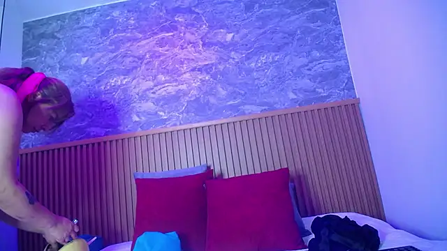 Snapshot of victoria__milf_ chatting on 12, 9, 2025 victoria milf online show from 12, 9, 2025