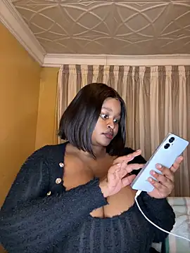 Snapshot of KnockoutBestie chatting on 23, 6, 2026 KnockoutBestie online show from 23, 6, 2026