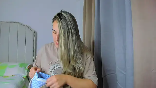 Hanna86 online show from 25, 4, 2026