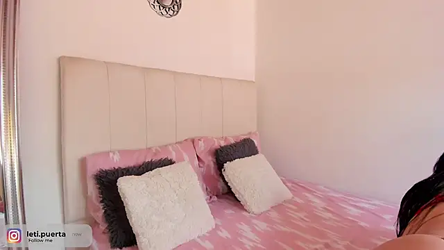 leticiapuerta9 online show from 20, 2, 2025