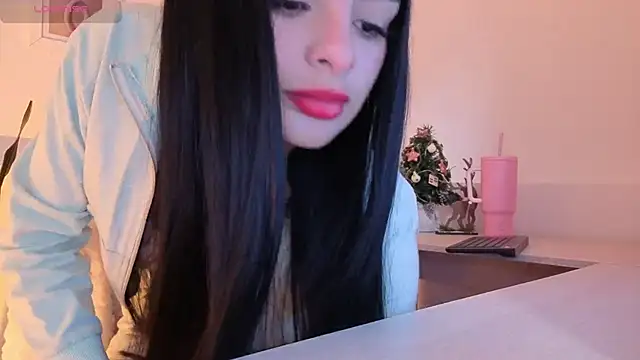 Snapshot of NebetColin chatting on 17, 12, 2025 NebetColin online show from 17, 12, 2025