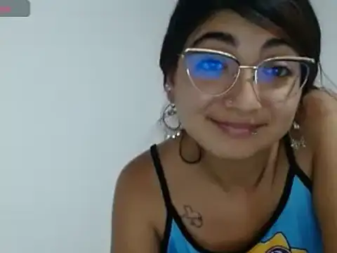 Snapshot of esteni chatting on 17, 12, 2024 esteni online show from 17, 12, 2024