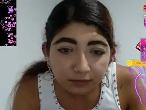 Snapshot of esteni chatting on 24, 12, 2024 esteni online show from 24, 12, 2024